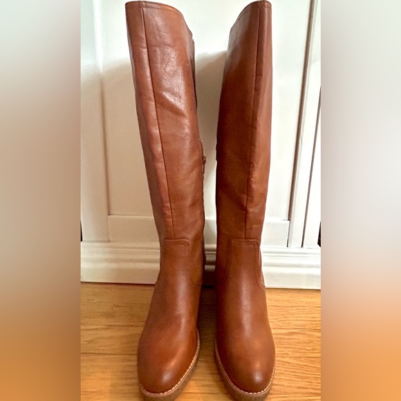 NWOT Zodiac Iggy Knee High Wedge Boot Size: 8.5 Color: Cognac - Picture 3 of 14